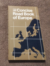 The aa Concise Road Book Of Europe