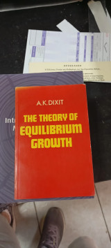 The theory of equilibrium growth