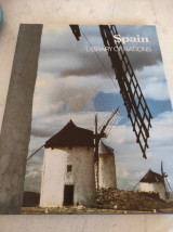 Spain Library of Nations