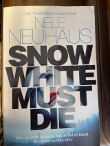 Snow White Must Die