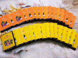 30+1 DVD- βιβλία με τη διδασκαλία πέντε ξένων γλωσσών.