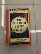 The full moon coffee shop