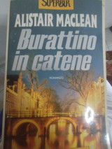 Burattino in catene